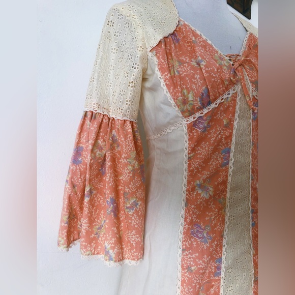 Vintage 60s 70s Prairie Mini Dress / Renaissance Revival Bell Sleeve Mini Dress - Picture 6 of 12